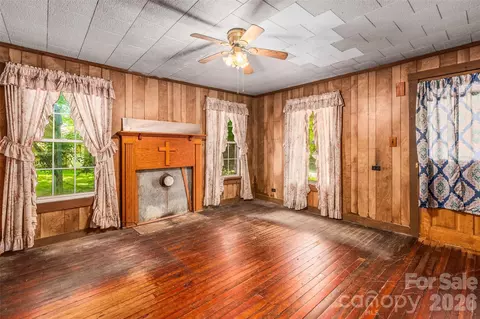 Living - 128 John Deere Dr, Harmony, NC 28634 photo 1 of 5