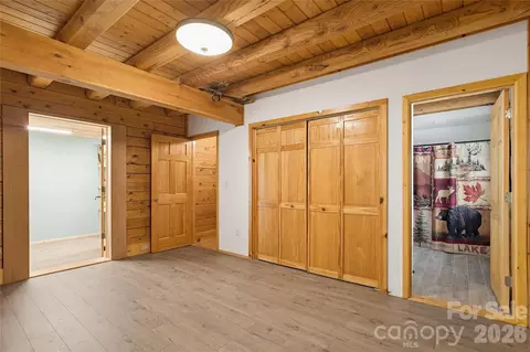 Bedroom - 451 Rustic Ridge Dr, Canton, NC 28716 photo 1 of 8