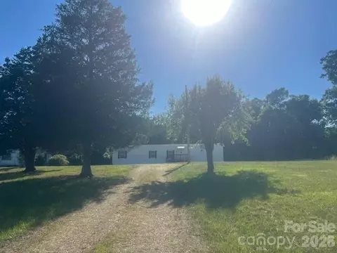 457 Indian Hill Rd, Olin, NC 28660