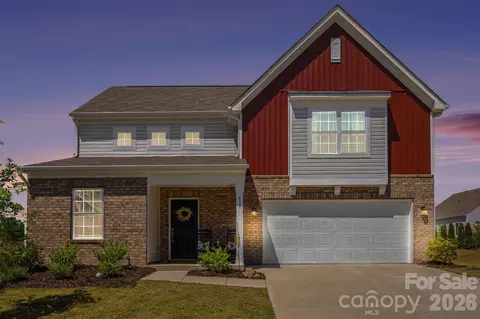 633 Mile Creek Rd, Edgemoor, SC 29712