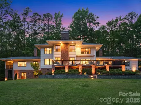 115 Forest Cliff Ne Ct NE, Concord, NC 28025