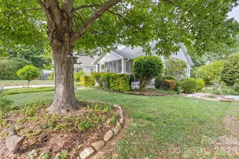 821 Watson Ave, Winston Salem, NC 27103