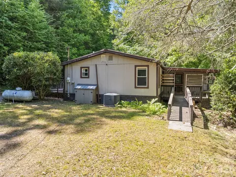 Exterior - 102 Serenity Ln, Clyde, NC 28721 photo 3 of 9