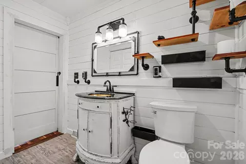 Bath - 24359 Ridgecrest Rd, Locust, NC 28097 photo 1 of 2