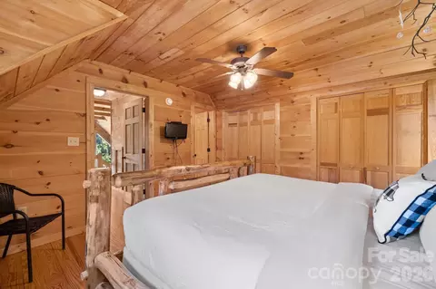 Bedroom - 105 Palisade Dr, Mill Spring, NC 28756 photo 2 of 10