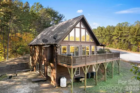 Exterior - 105 Palisade Dr, Mill Spring, NC 28756 photo 1 of 4