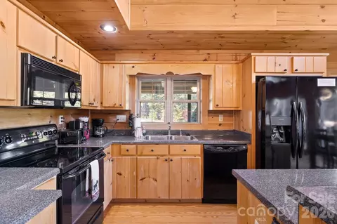 Kitchen - 105 Palisade Dr, Mill Spring, NC 28756 photo 2 of 3