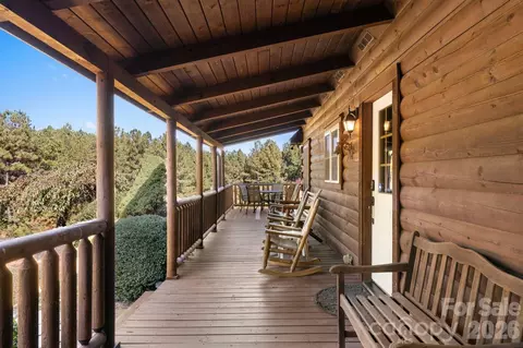 Exterior - 105 Palisade Dr, Mill Spring, NC 28756 photo 3 of 4