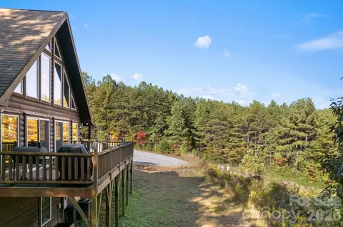 Exterior - 105 Palisade Dr, Mill Spring, NC 28756 photo 2 of 4