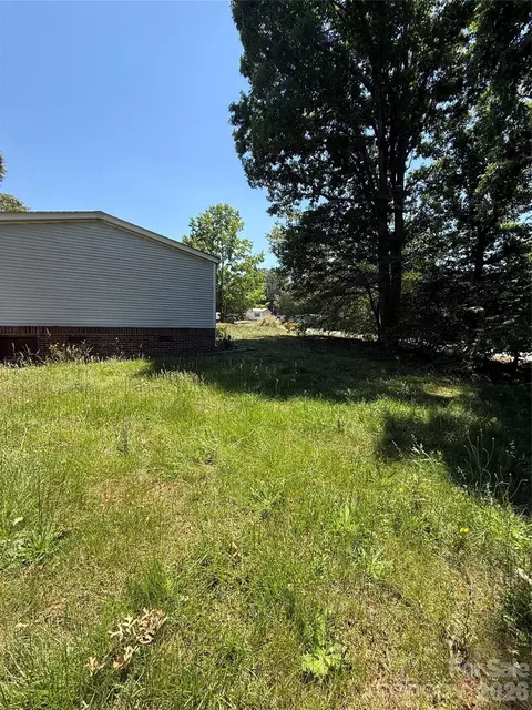 Exterior - 6237 Burnhurst Ln, Denver, NC 28037 photo 3 of 4