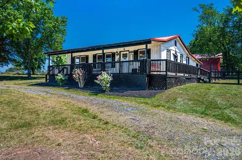 2024 Willis Rd, Vale, NC 28168