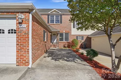 4322 Laurel Hill Ln, Charlotte, NC 28217