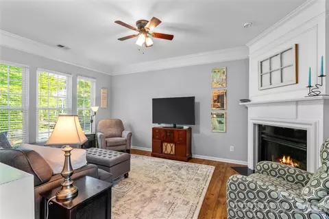 Living - 720 Passage Dr, Fort Mill, SC 29708 photo 1 of 2