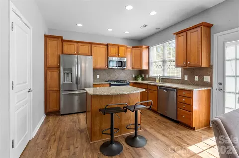 Kitchen - 720 Passage Dr, Fort Mill, SC 29708 photo 1 of 4