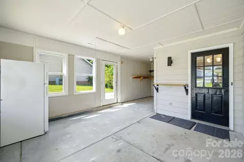 Exterior - 605 Brookside Dr, Monroe, NC 28110 photo 1 of 2