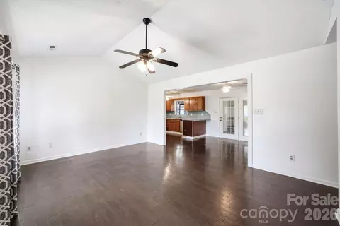 Living - 605 Brookside Dr, Monroe, NC 28110 photo 1 of 3