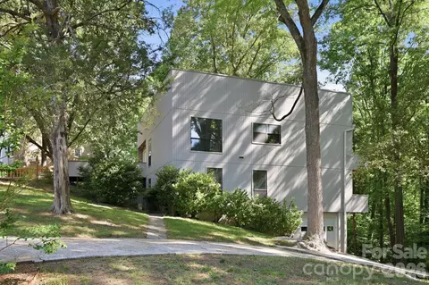 3423 Tinkerbell Ln, Charlotte, NC 28210