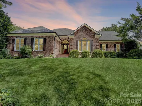 3498 Brighton Nw Ct NW, Concord, NC 28027