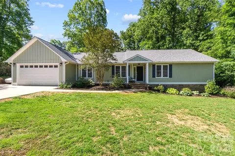 1081 Orchard Dr, Fort Mill, SC 29715