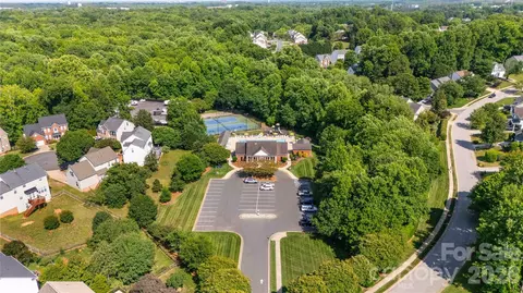 View/Area - 329 Brixham Pl, Fort Mill, SC 29708 photo 1 of 6