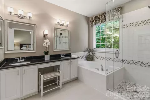 Bath - 329 Brixham Pl, Fort Mill, SC 29708 photo 1 of 4
