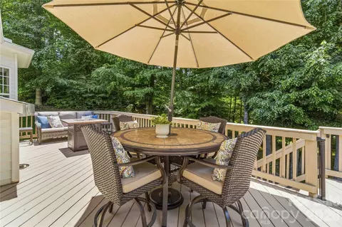 Exterior - 329 Brixham Pl, Fort Mill, SC 29708 photo 5 of 8