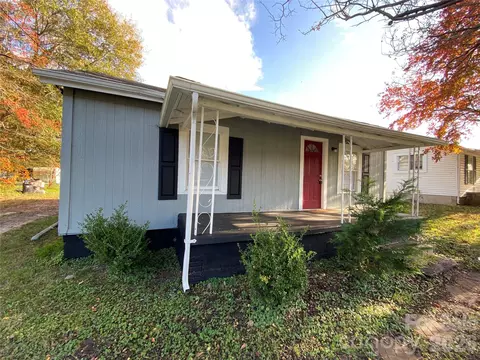 1104 Baker Blvd, Gastonia, NC 28052