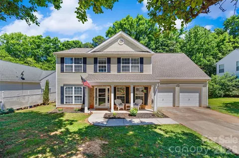 570 Saddlebrook Dr, Rock Hill, SC 29730