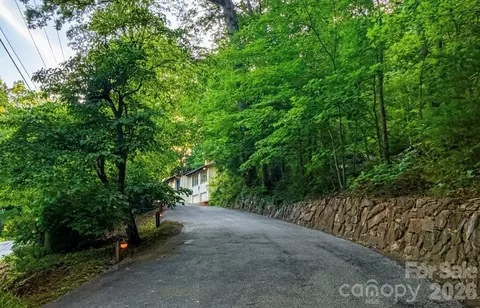 506 Country Club Rd, Tryon, NC 28782