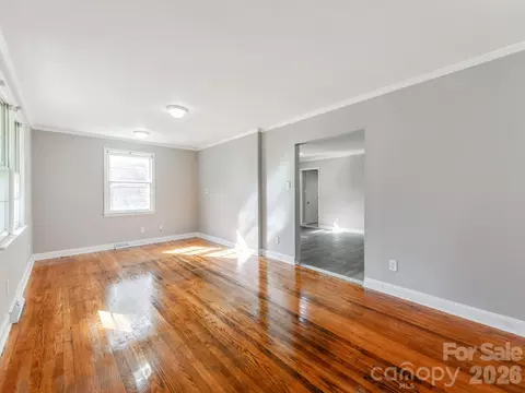 814 Wilbrown Cir, Charlotte, NC 28217