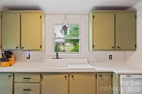 Kitchen - 681 Tower Rd, Vale, NC 28168 photo 3 of 5