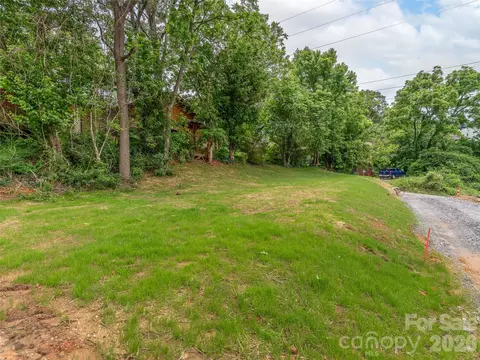 25 Trade St, Asheville, NC 28801
