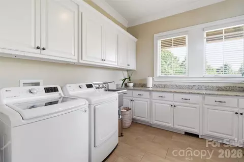 Other - 425 Bridlepath Trl, Davidson, NC 28036 photo 3 of 11