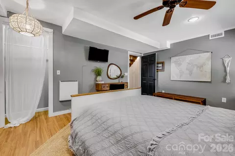 Bedroom - 694 Boulder Rd, Marshall, NC 28753 photo 14 of 14
