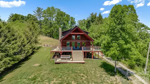 694 Boulder Rd, Marshall, NC 28753