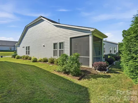Exterior - 242 Pintail Dr, Monroe, NC 28110 photo 8 of 11