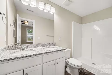 Bath - 1468 Mayfair Dr, Conover, NC 28613 photo 2 of 2