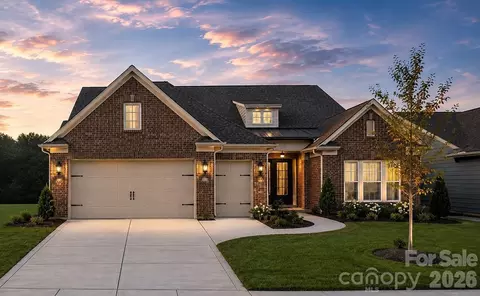 3135 Bartlett St, Fort Mill, SC 29715