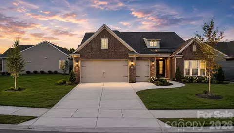 3135 Bartlett St, Fort Mill, SC 29715