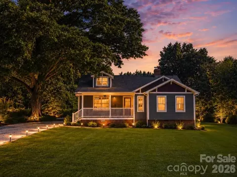 213 Nixon Rd, Belmont, NC 28012