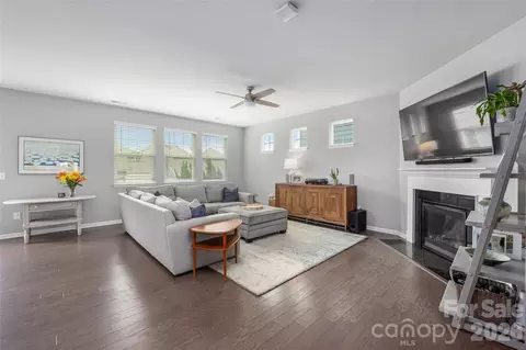 Living - 17219 Shearer Rd, Davidson, NC 28036 photo 4 of 4