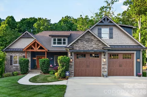 116 Maplewood Ct, Hudson, NC 28638