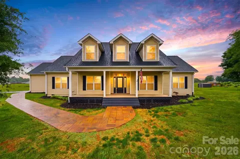 2850 Sigmon Dairy Rd, Newton, NC 28658