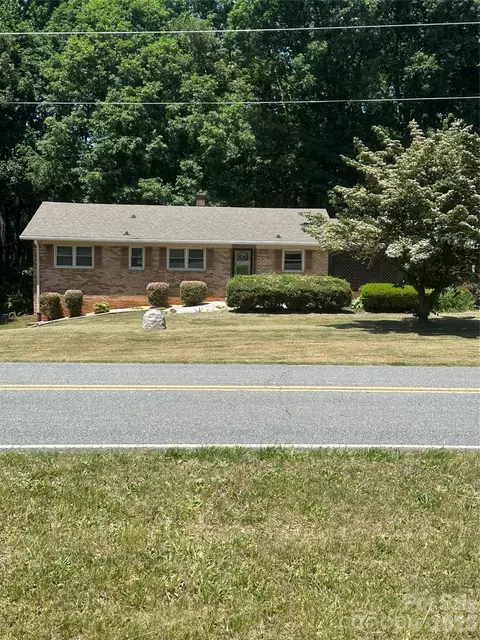 4109 Bunker Hill School Rd, Claremont, NC 28610