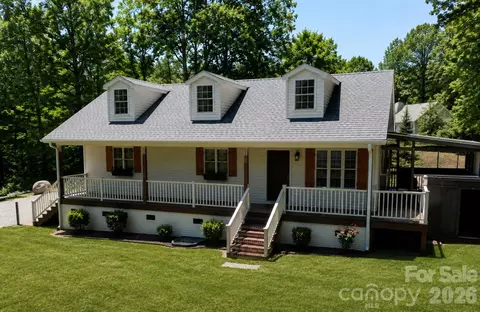 3673 Dockside Ln, Sherrills Ford, NC 28673