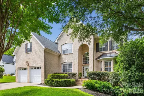 780 Fairway Point Dr, Tega Cay, SC 29708