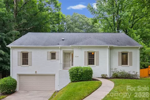 734 Charter Pl, Charlotte, NC 28211