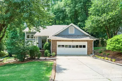 19017 Kailua Cir, Tega Cay, SC 29708