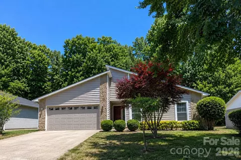7636 Eastbourne Rd, Charlotte, NC 28227