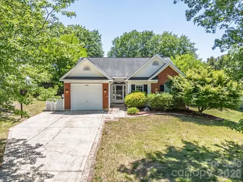 13908 Mcgloughlin Way Ct, Charlotte, NC 28273